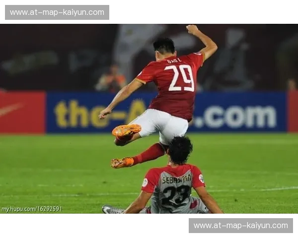 亚洲杯赛场烽烟再起:恒大柏太阳神首回合,一场不容错过的巅峰对决 亚洲杯赛场烽烟再起:恒大柏太阳神首回合,一场不容错过的巅峰对决